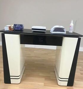 SINGLE TABLE