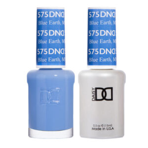 DND – Blue Earth 575   Gel polish and matching varnish