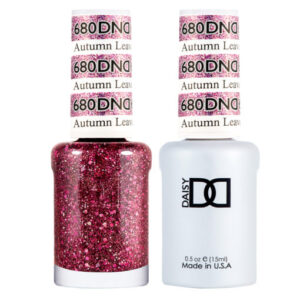 DND – Autumm Leave 680   Gel polish and matching varnish